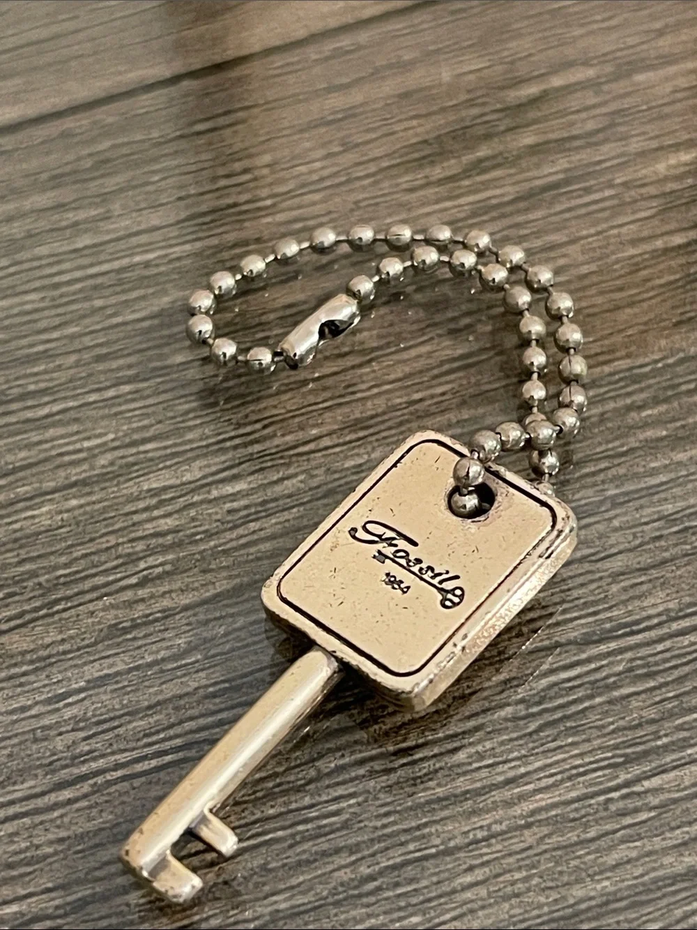 Fossil Brand Key Bag Charm on Ball Chain - Silver-tone
